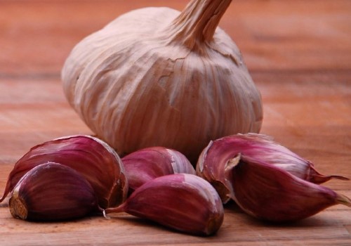 تصویر 1 از سیر قرمز همدان سالم مناسب فرآوری و بسته بندی حرفه ای